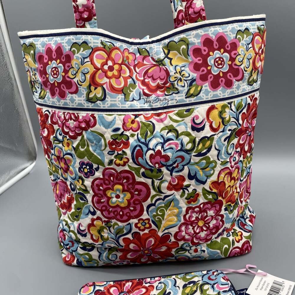 NWT Vera Bradley Tote Bag & Wallet Hope Garden Floral Quilted Pattern Retired - Picture 4 of 13